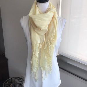 Light yellow scarf/wrap